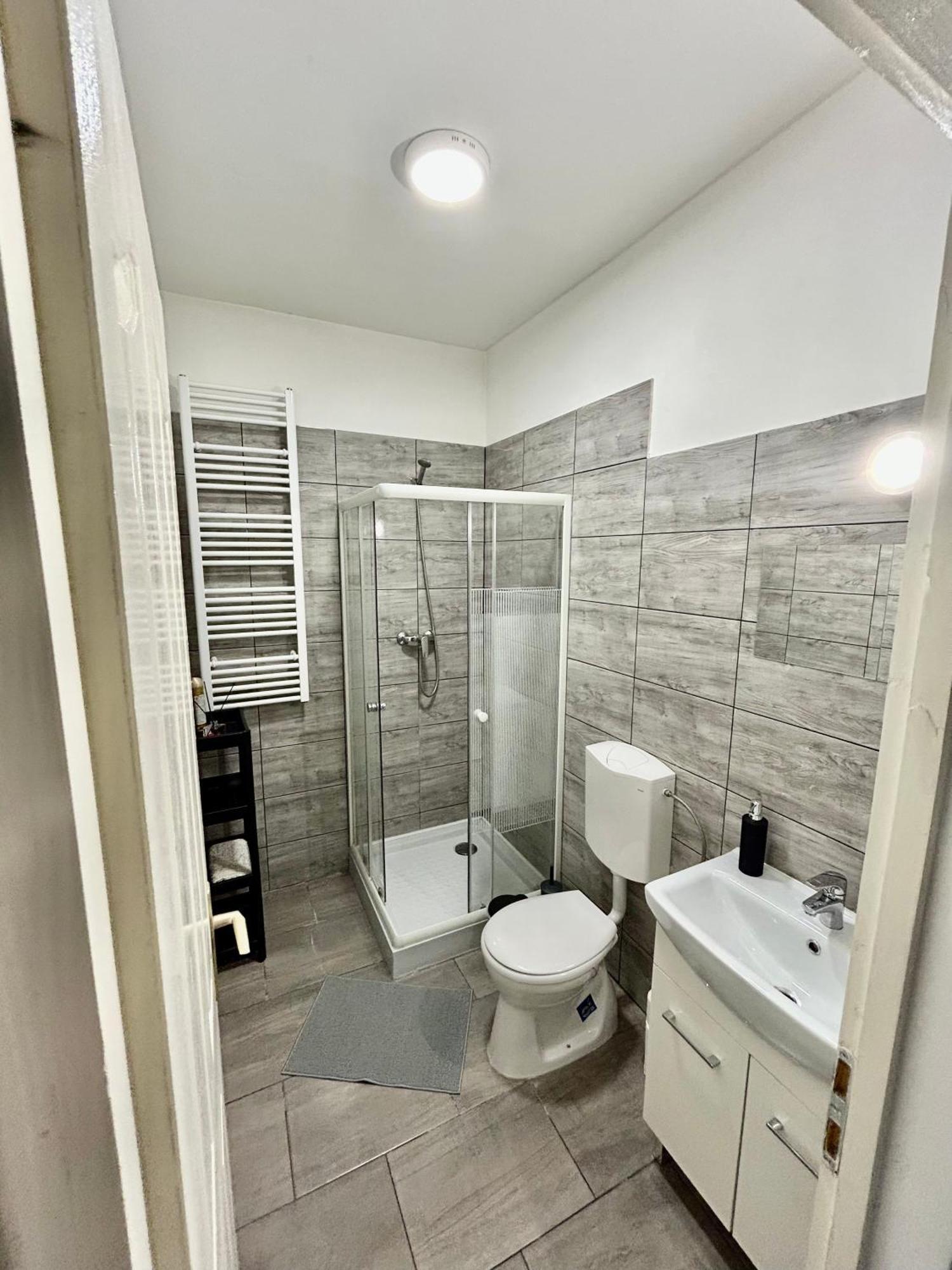 Mira Nest - Budapest City ภายนอก รูปภาพ